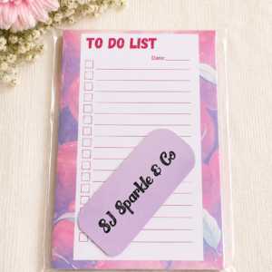 To do list notepad red apple