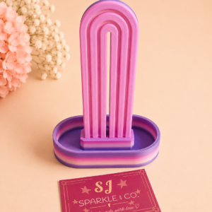 Scrunchie holder display purple tones