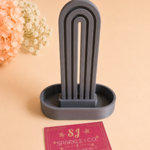 Scrunchie holder display grey