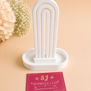 Scrunchie holder display white